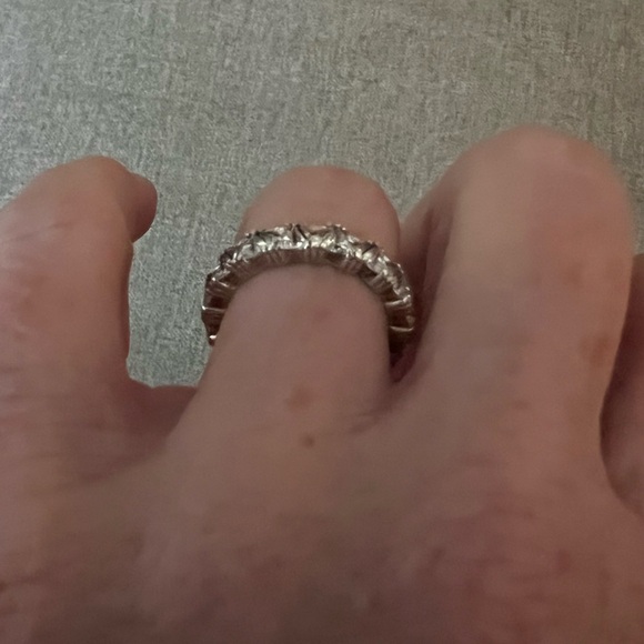 2.80 Ct Trillion cut Eternity Anniversary Band Wedding Ring - Picture 6 of 6